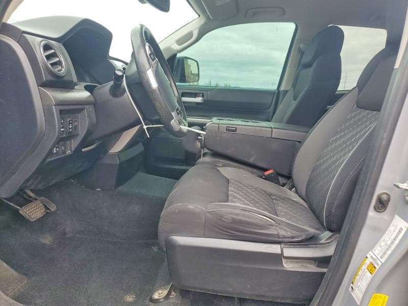 2020 TOYOTA TUNDRA SR5 SR5 7