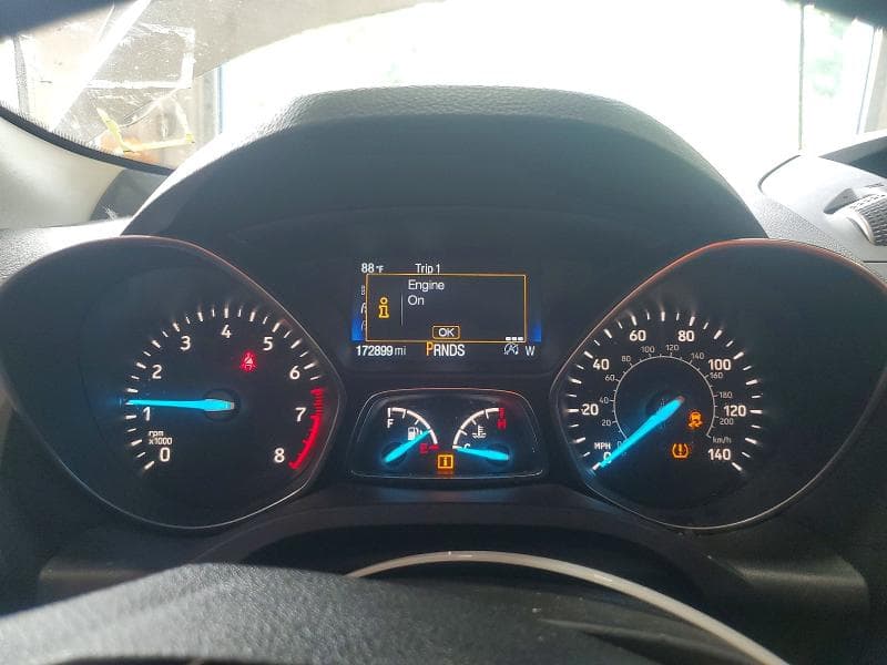 2017 FORD ESCAPE SE 9