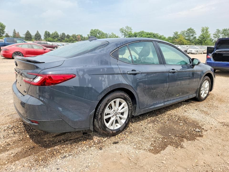 2025 TOYOTA CAMRY LE 3