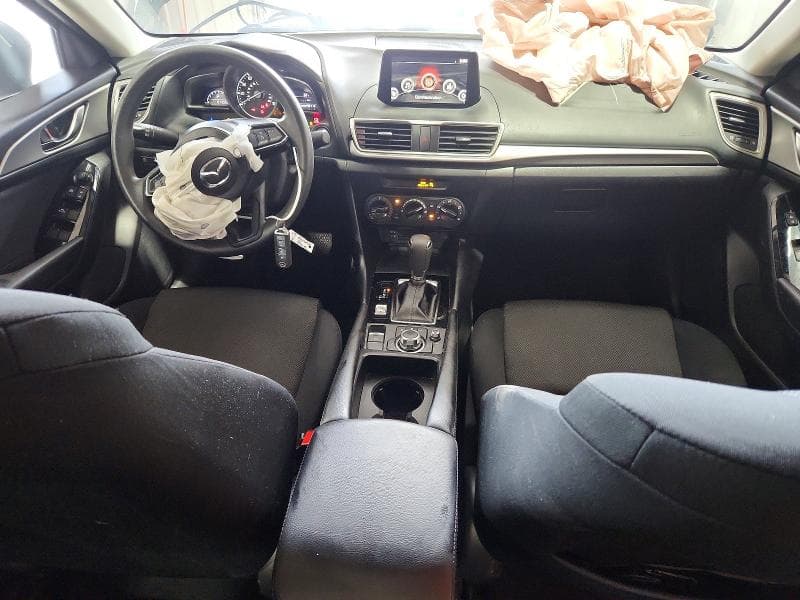 2017 MAZDA 3 SPORT 8