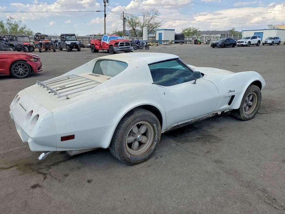 1975 CHEVROLET CORVETTE 3