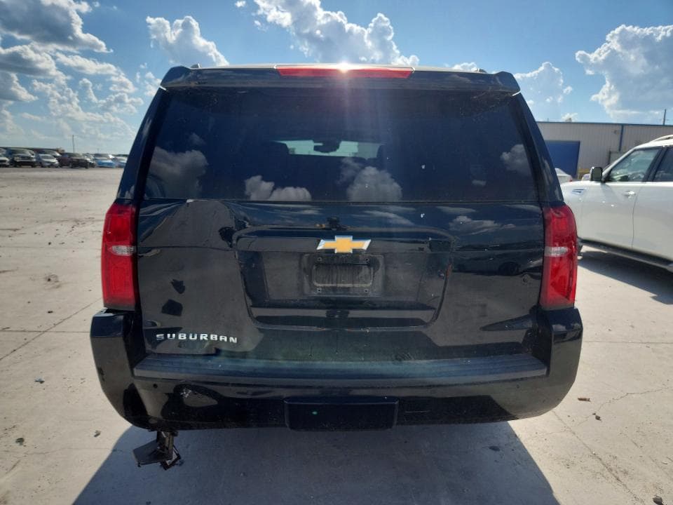 2018 CHEVROLET SUBURBAN C1500 LT 6