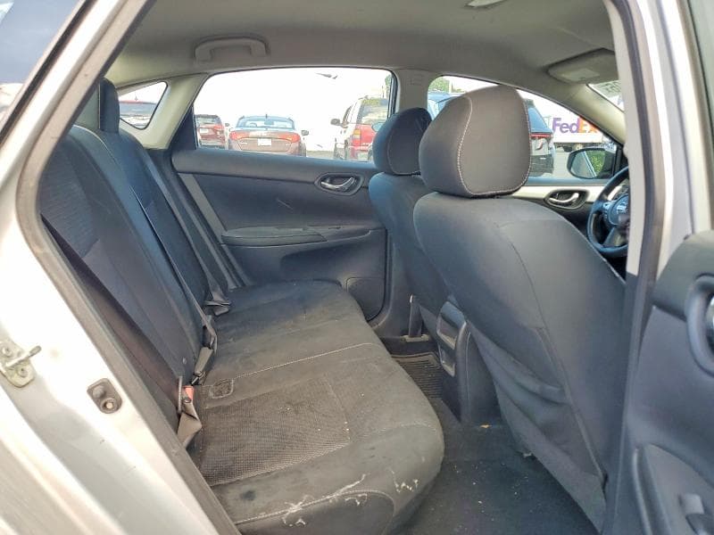 2019 NISSAN SENTRA S S 10