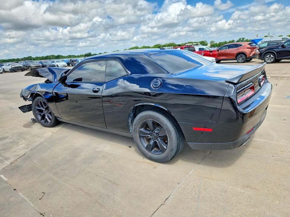 2021 DODGE CHALLENGER SXT 2