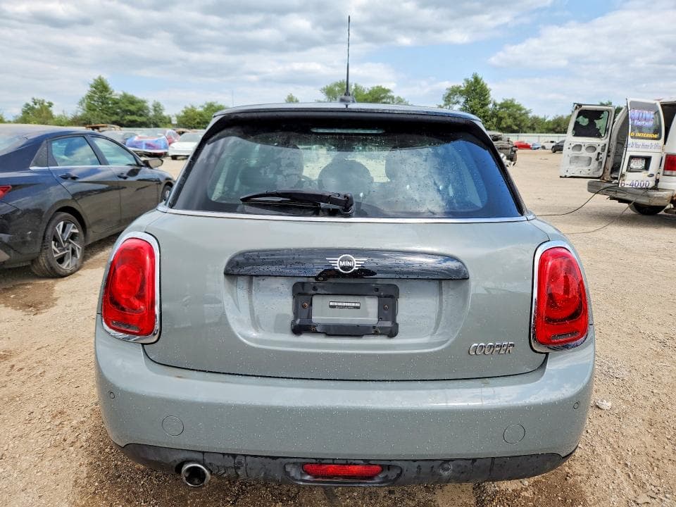 2019 MINI COOPER 6