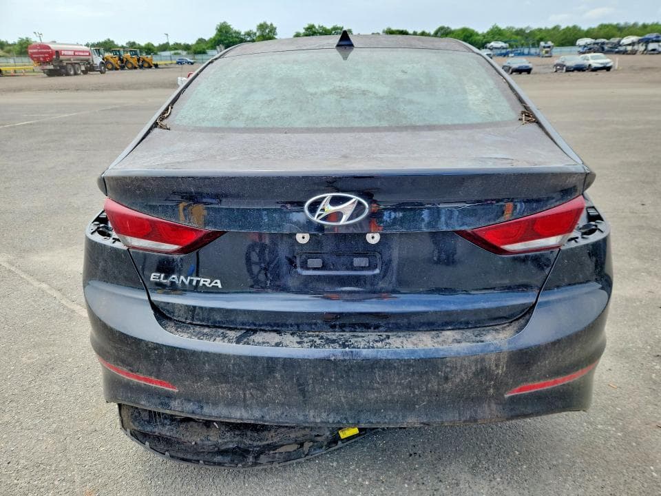 2017 HYUNDAI ELANTRA SE 6