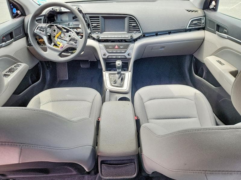 2017 HYUNDAI ELANTRA SE 8