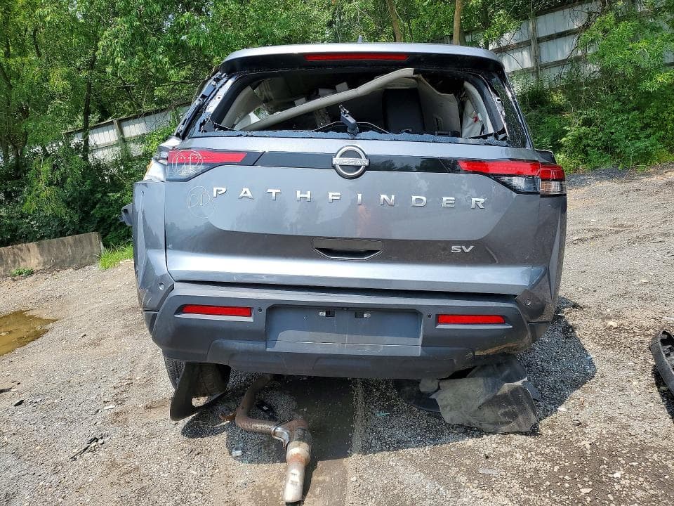 2024 NISSAN PATHFINDER SV 6