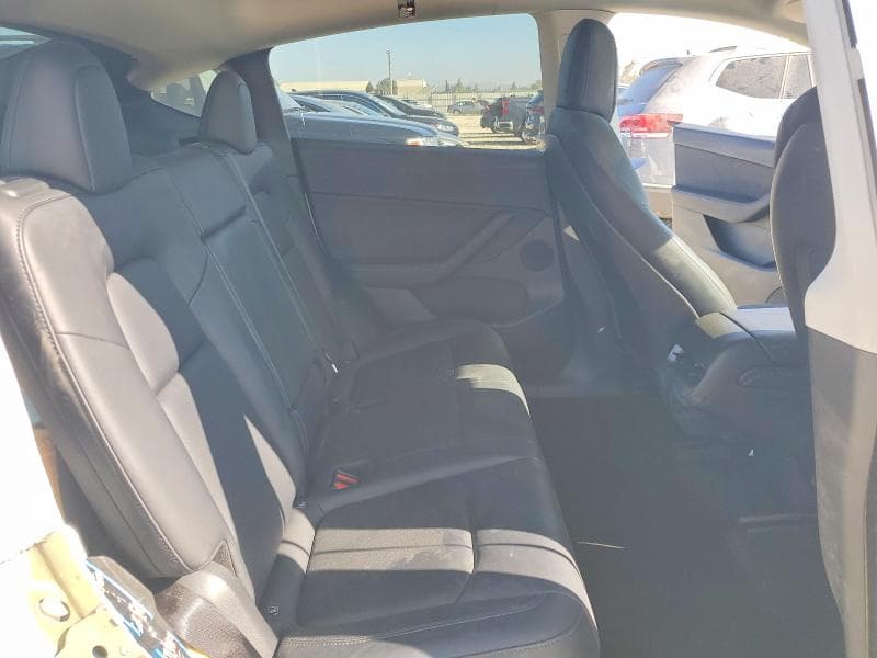 2022 TESLA MODEL Y 11