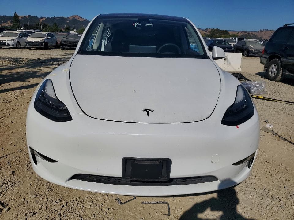 2022 TESLA MODEL Y 5