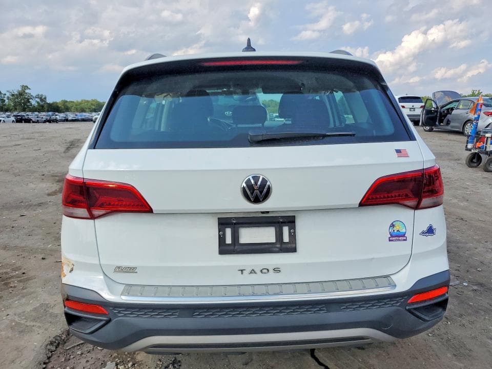 2023 VOLKSWAGEN TAOS S 6