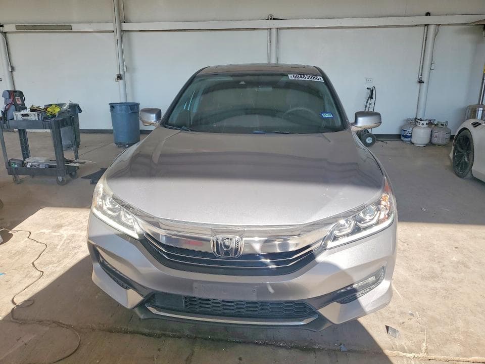 2017 HONDA ACCORD EX EX 5