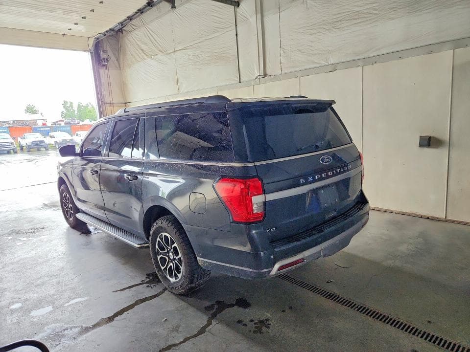 2023 FORD EXPEDITION MAX XLT 2