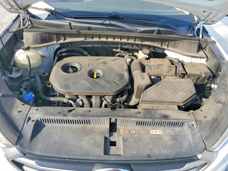 2017 HYUNDAI TUCSON SE 12