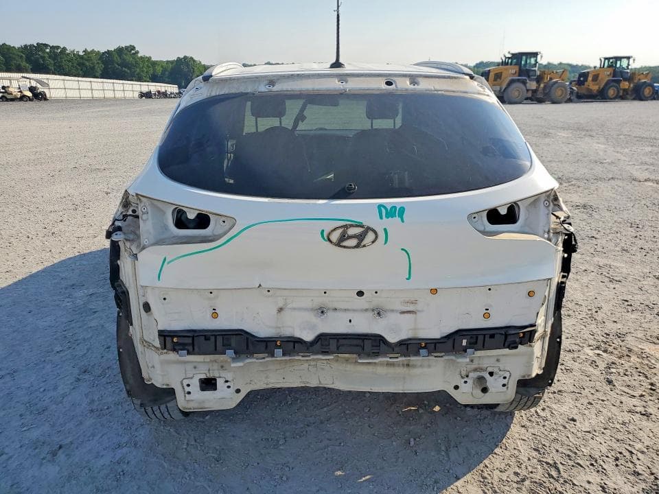 2017 HYUNDAI TUCSON SE 6