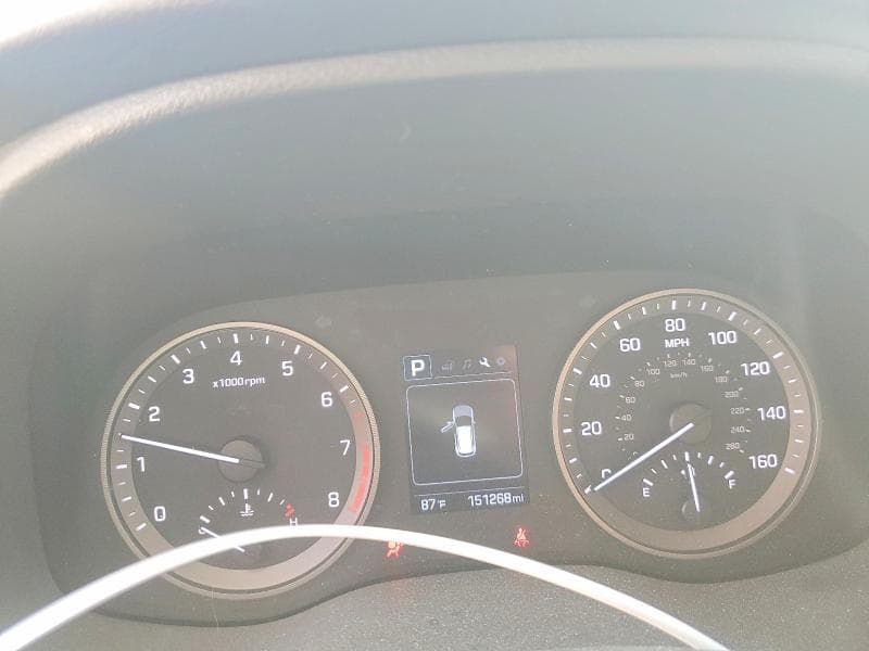 2017 HYUNDAI TUCSON SE 9