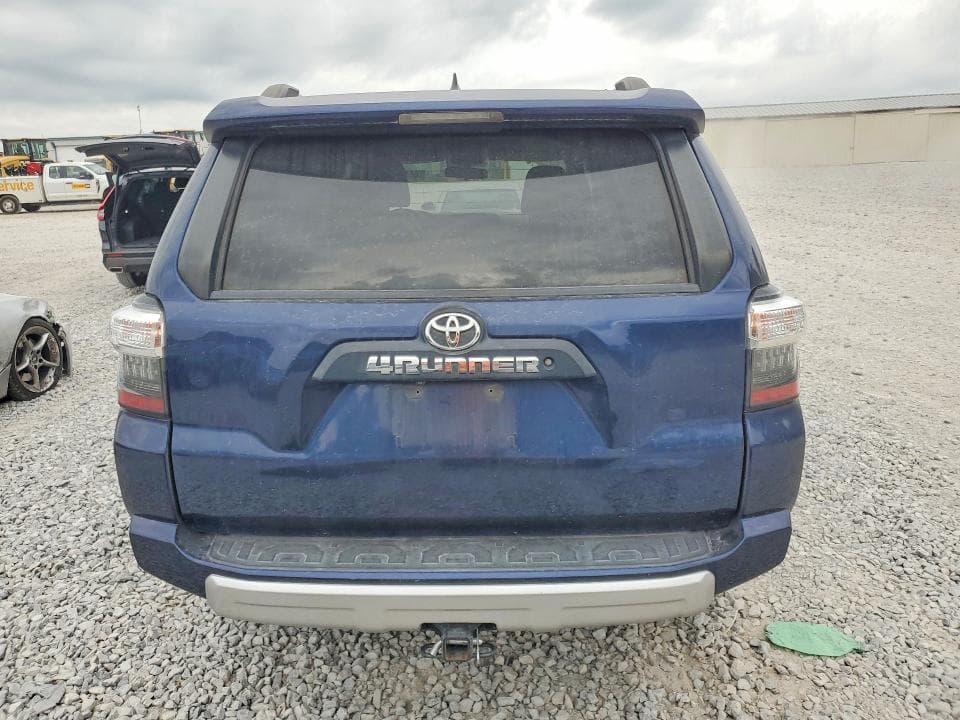 2018 TOYOTA 4RUNNER TRD OFF-ROAD 6