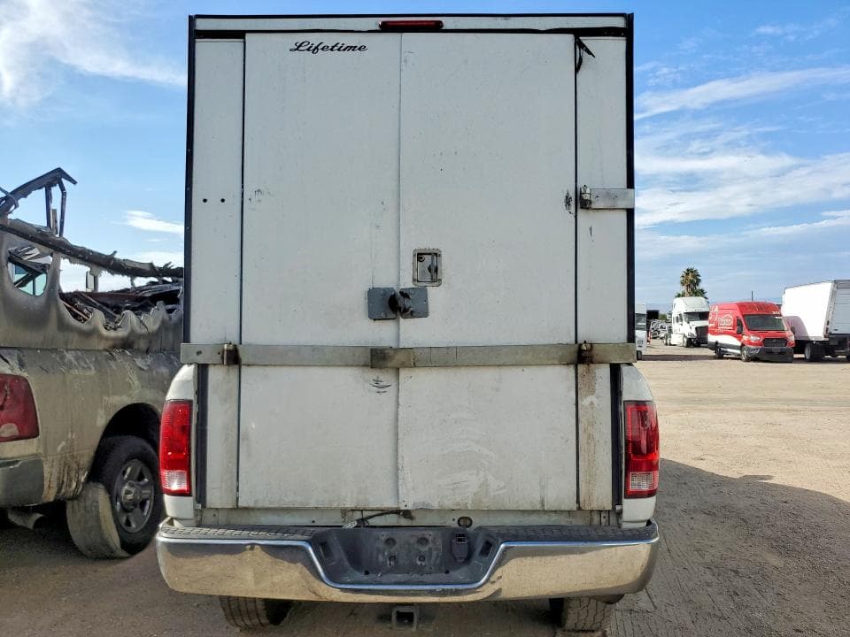 2018 RAM 2500 ST 6