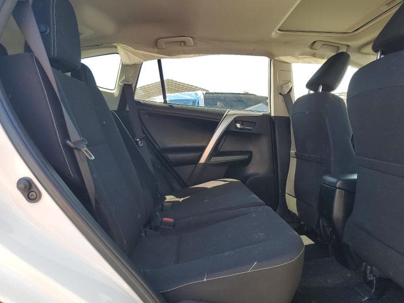 2018 TOYOTA RAV4 XLE 11