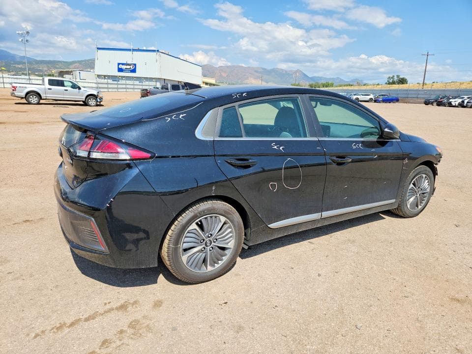 2022 HYUNDAI IONIQ SEL 3