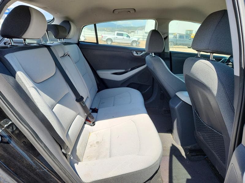 2022 HYUNDAI IONIQ SEL 10