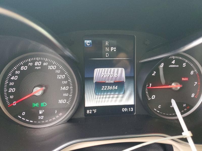 2018 MERCEDES-BENZ GLC 300 300 9