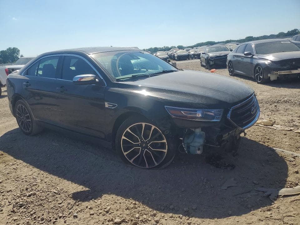 2019 FORD TAURUS 4
