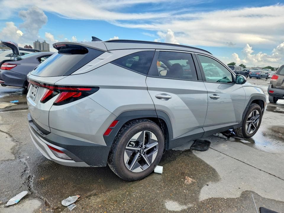 2026 HYUNDAI TUCSON SEL 3