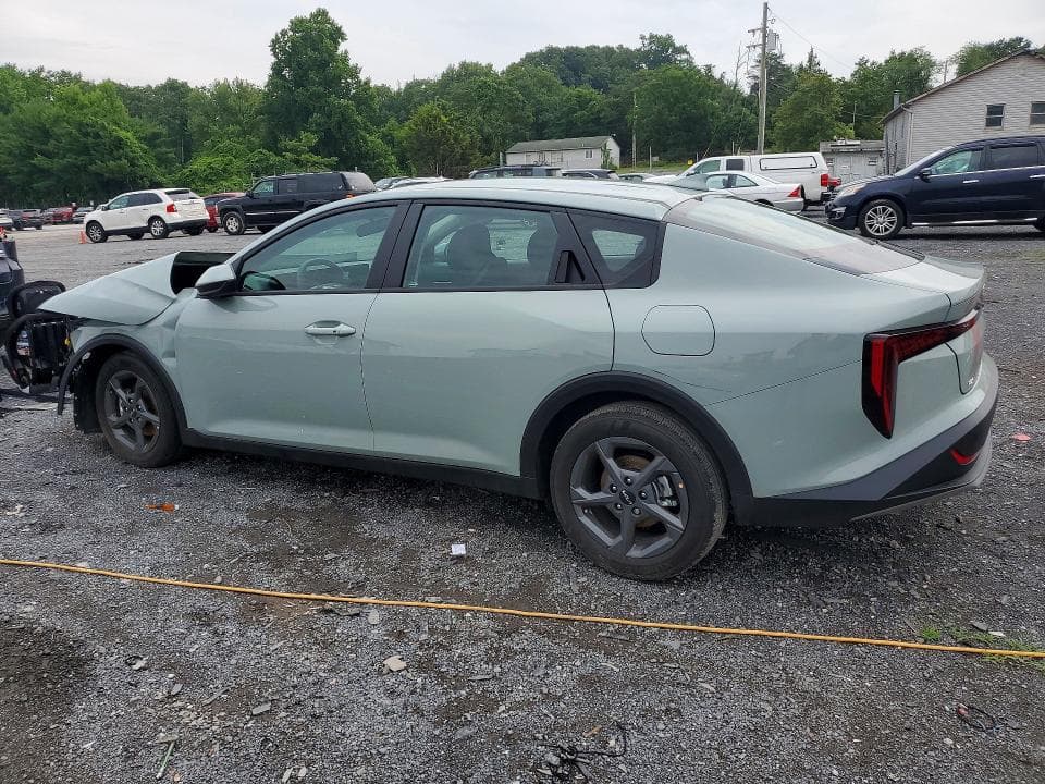 2026 KIA K4 LXS 2