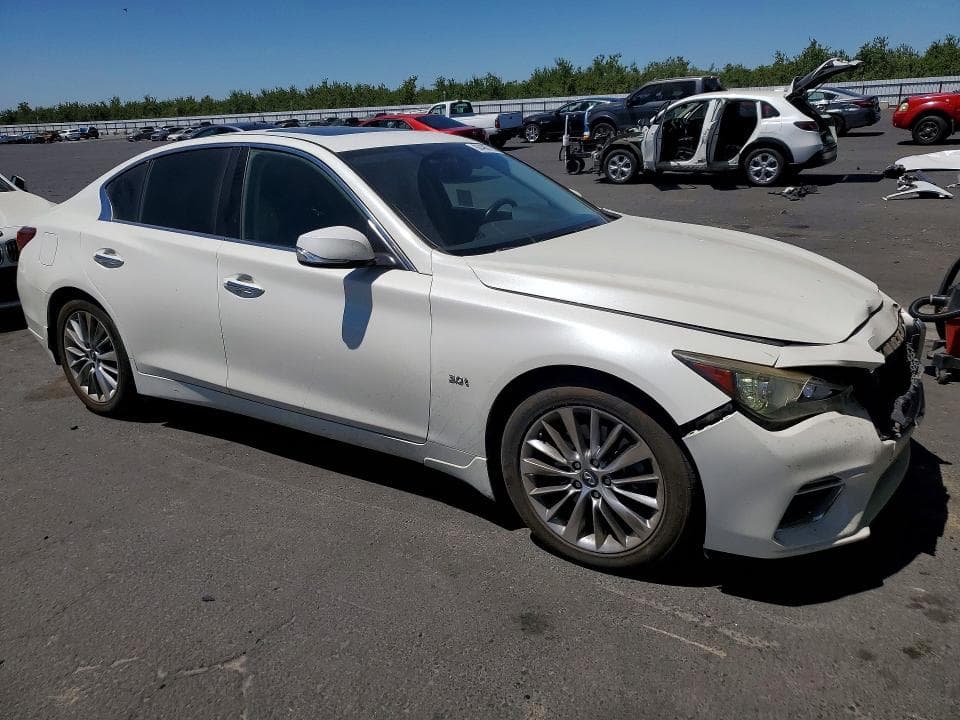 2018 INFINITI Q50 3.0T LUXE 4