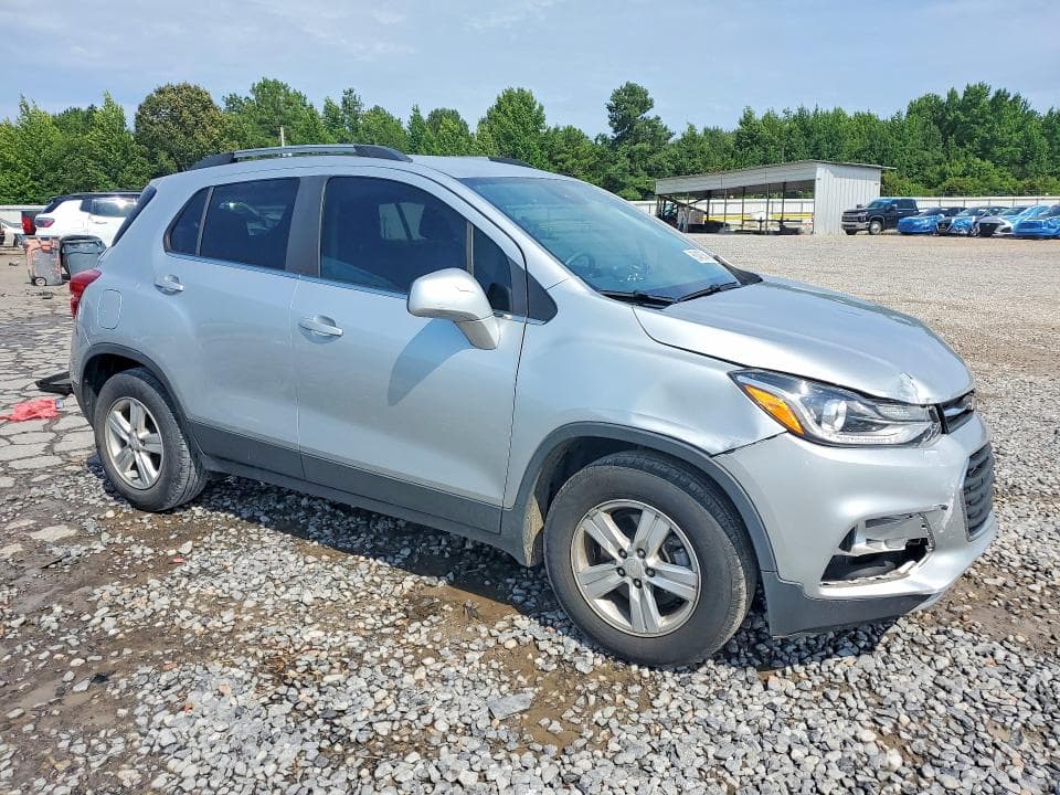 2020 CHEVROLET TRAX 1LT 4
