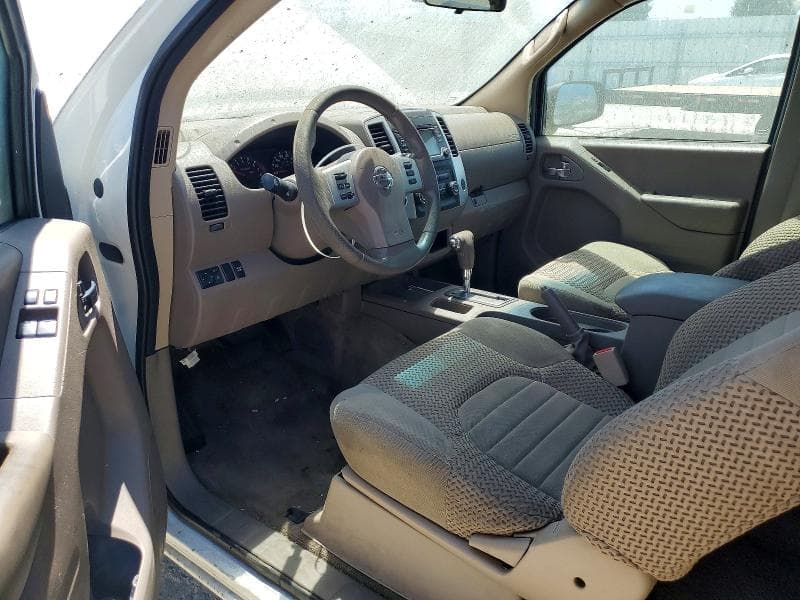2017 NISSAN FRONTIER SV 8