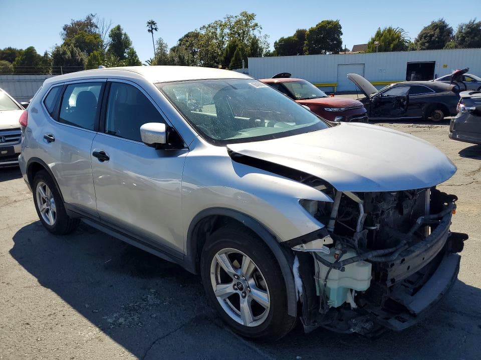 2017 NISSAN ROGUE S 4