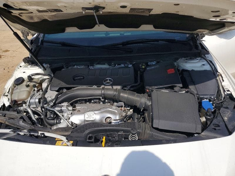 2022 MERCEDES-BENZ CLA 250 4MATIC 11