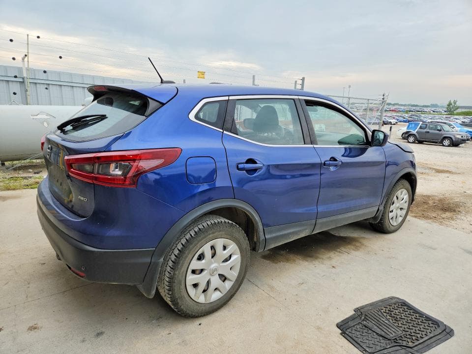 2020 NISSAN ROGUE SPORT S 3