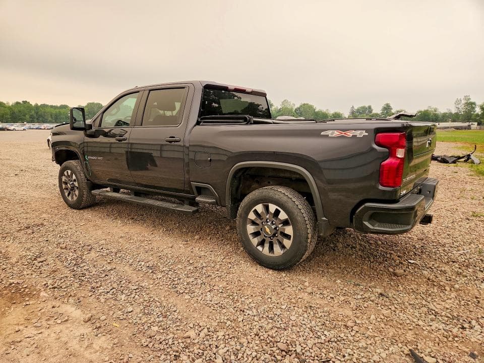 2024 CHEVROLET SILVERADO K2500 CUSTOM 2