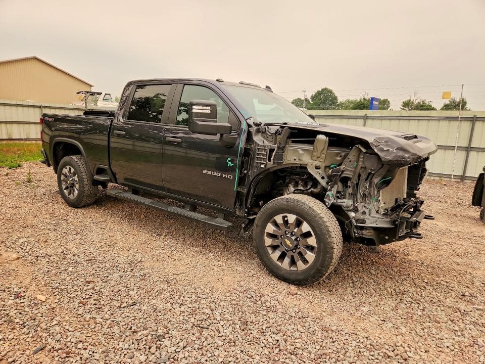 2024 CHEVROLET SILVERADO K2500 CUSTOM 4