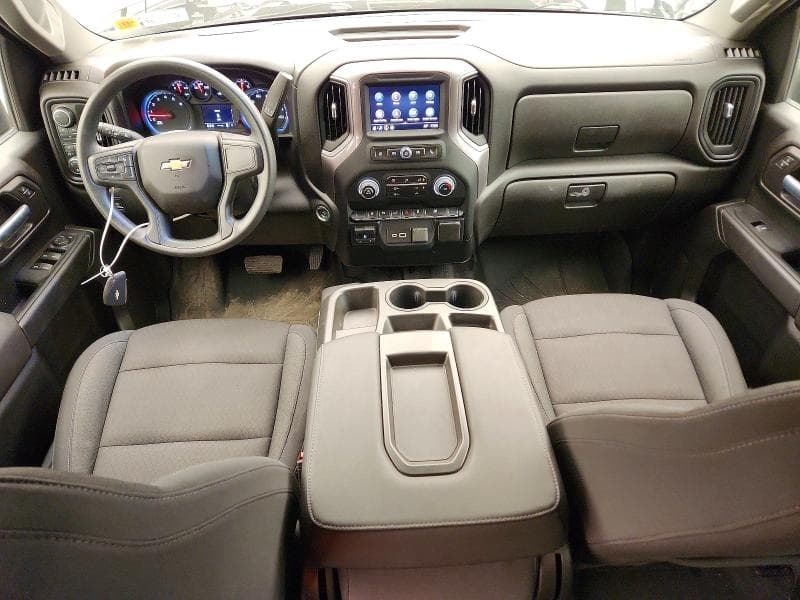 2024 CHEVROLET SILVERADO K2500 CUSTOM 8