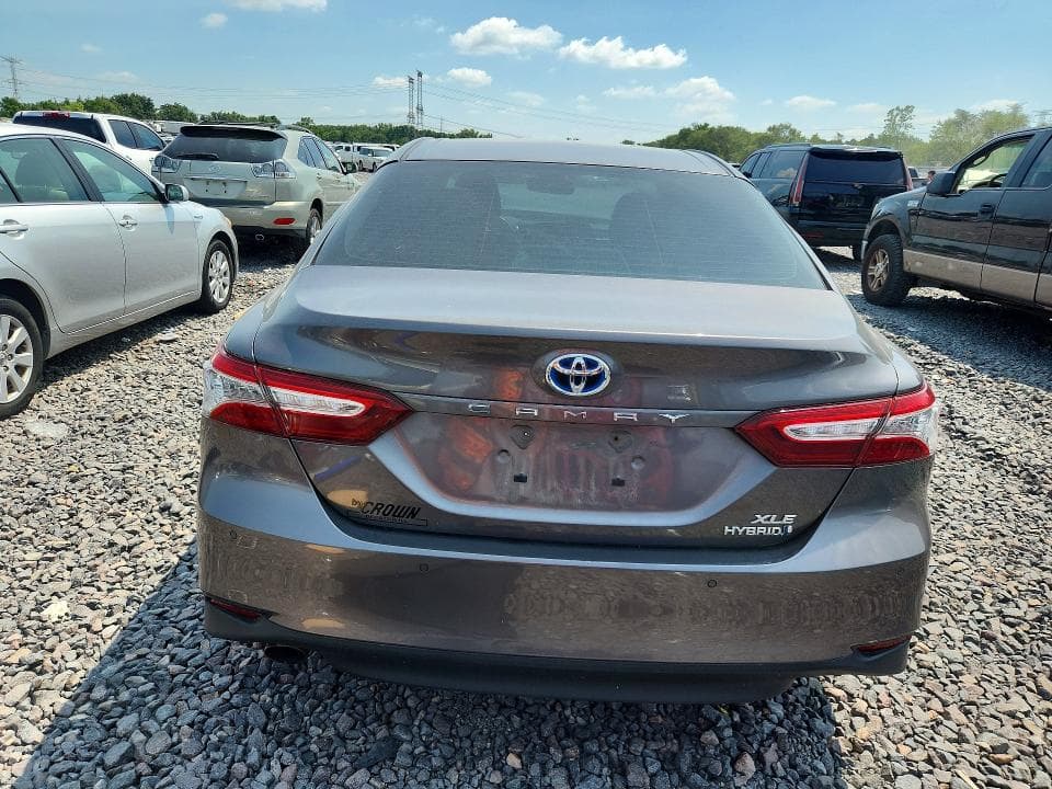 2018 TOYOTA CAMRY HYBRID XLE XLE 6