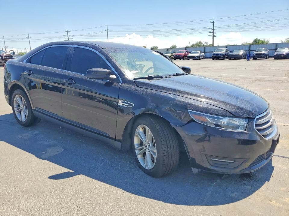 2019 FORD TAURUS SEL 4