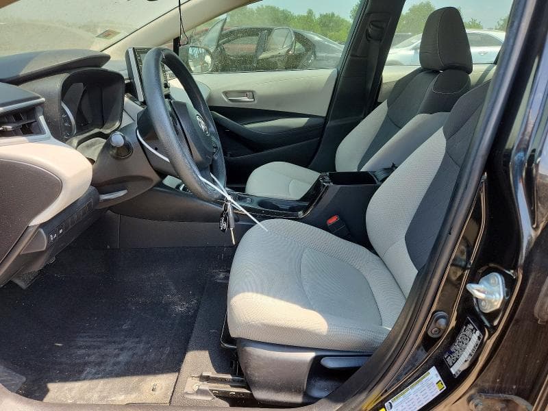 2020 TOYOTA COROLLA LE 7
