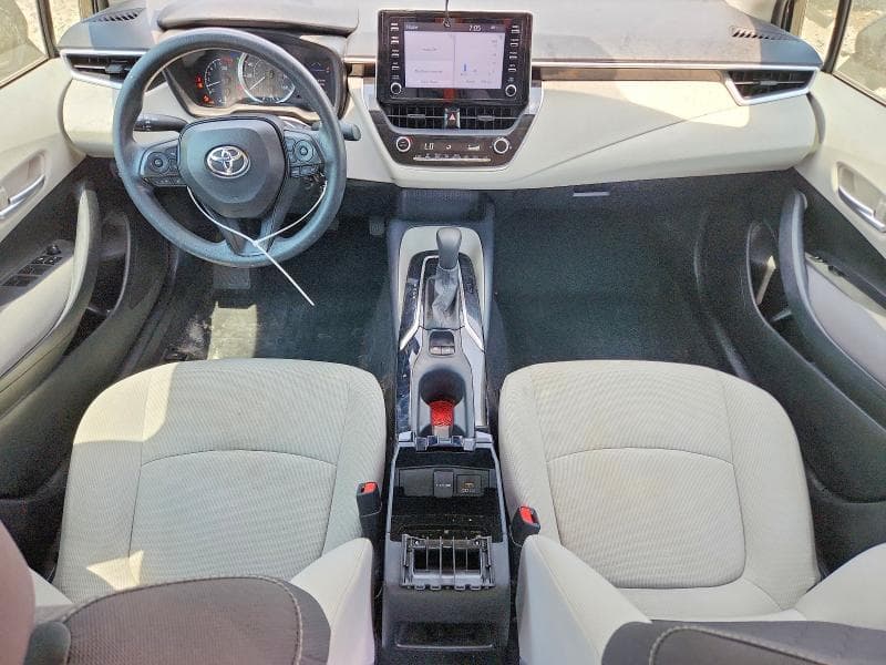 2020 TOYOTA COROLLA LE 8