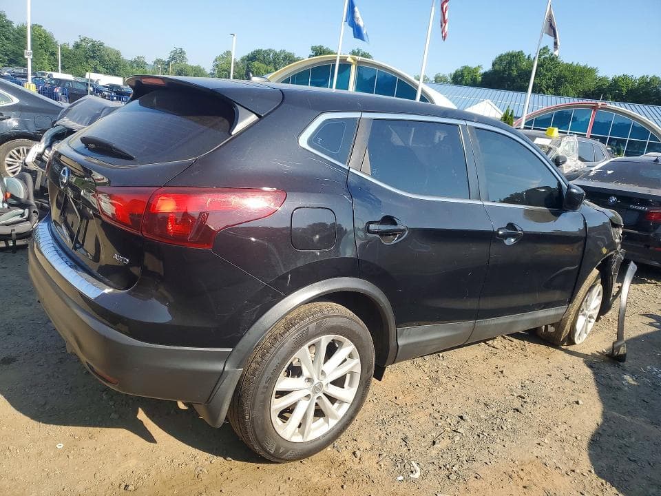 2017 NISSAN ROGUE SPORT S 3