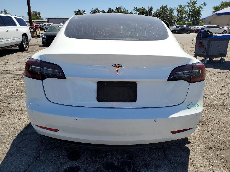 2019 TESLA MODEL 3 6