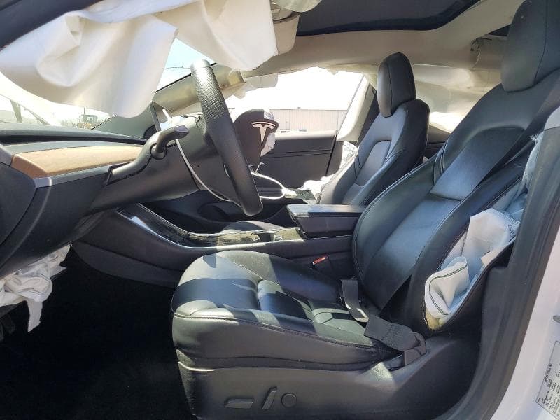 2019 TESLA MODEL 3 7