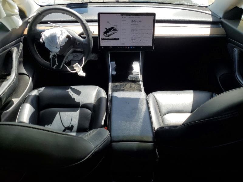 2019 TESLA MODEL 3 8
