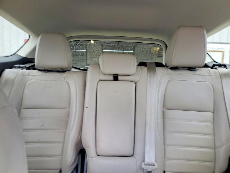 2018 FORD ESCAPE SEL 10