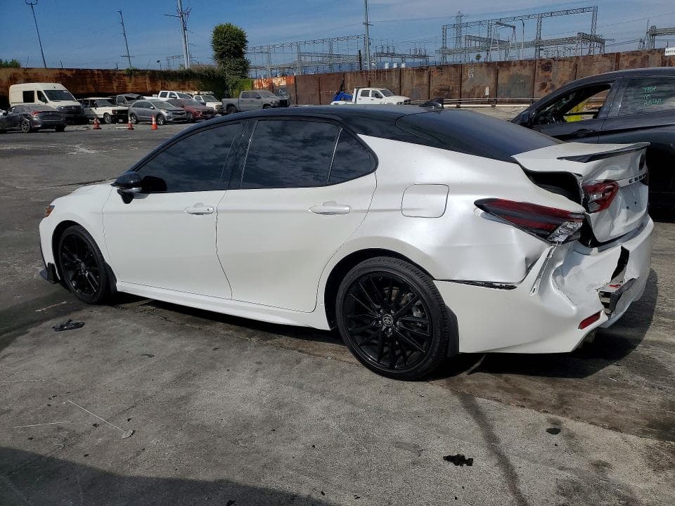 2024 TOYOTA CAMRY XSE 2