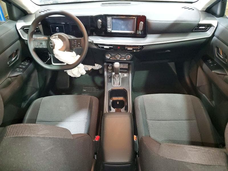 2025 NISSAN KICKS S 8