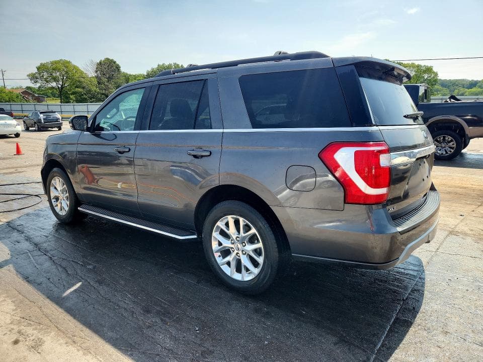 2021 FORD EXPEDITION XLT 2